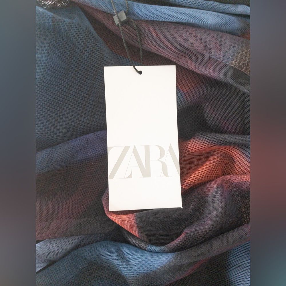 ZARA WOMAN NWT FW22 RED/ NAVY PRINTED TULLE SKIRT MEDIUM 5039/827 017/009 - Picture 7 of 9